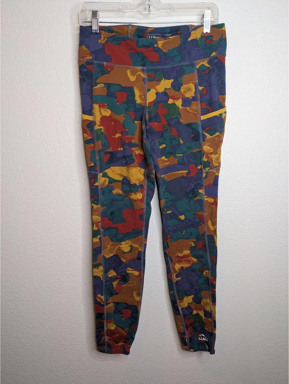 L.L.Bean Women's Boundless Performance Leggings Size M Reg Abstract Camo Print